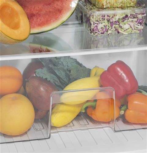 Clear, humidity controlled crisper drawers