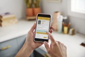 Smart features available with connected subscription