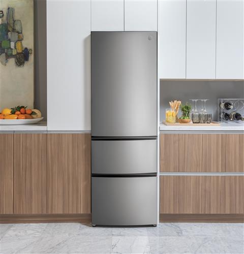 24" Wide Refrigerator