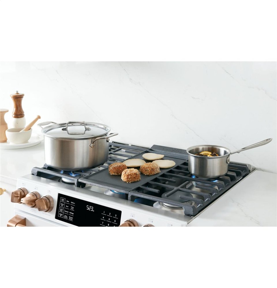 Six burner, edge-to-edge cooktop