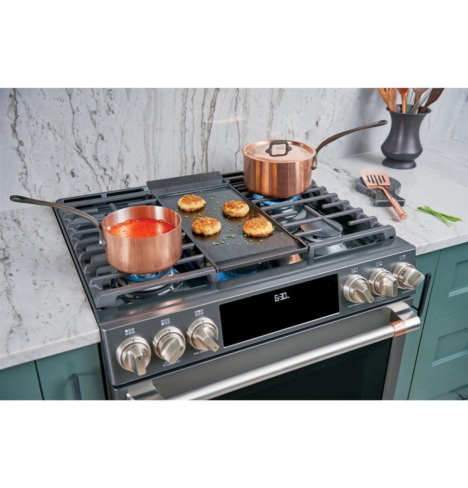 Six burner, edge-to-edge cooktop