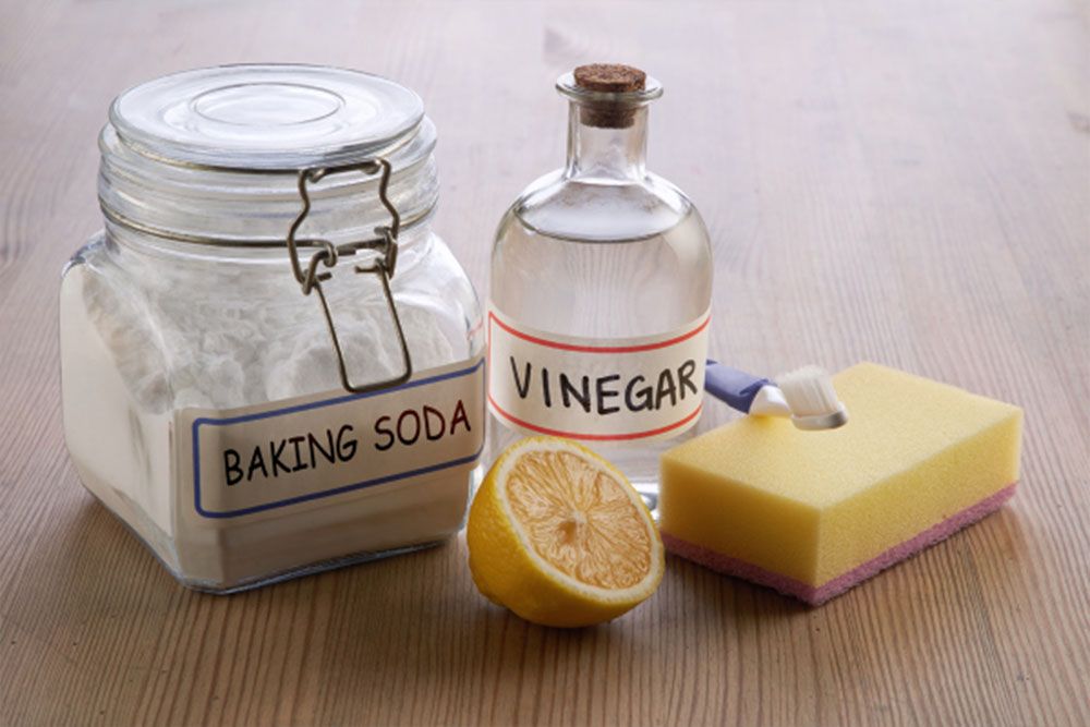 how to clean an oven