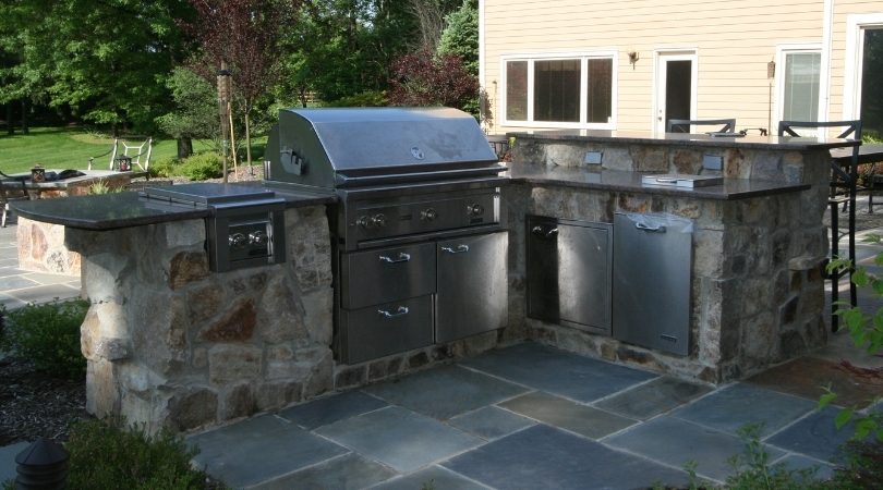 outdoor-kitchen-idea