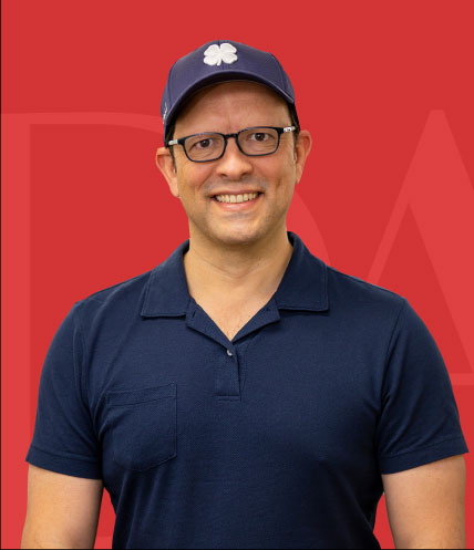 Metin Ozkuzey 
